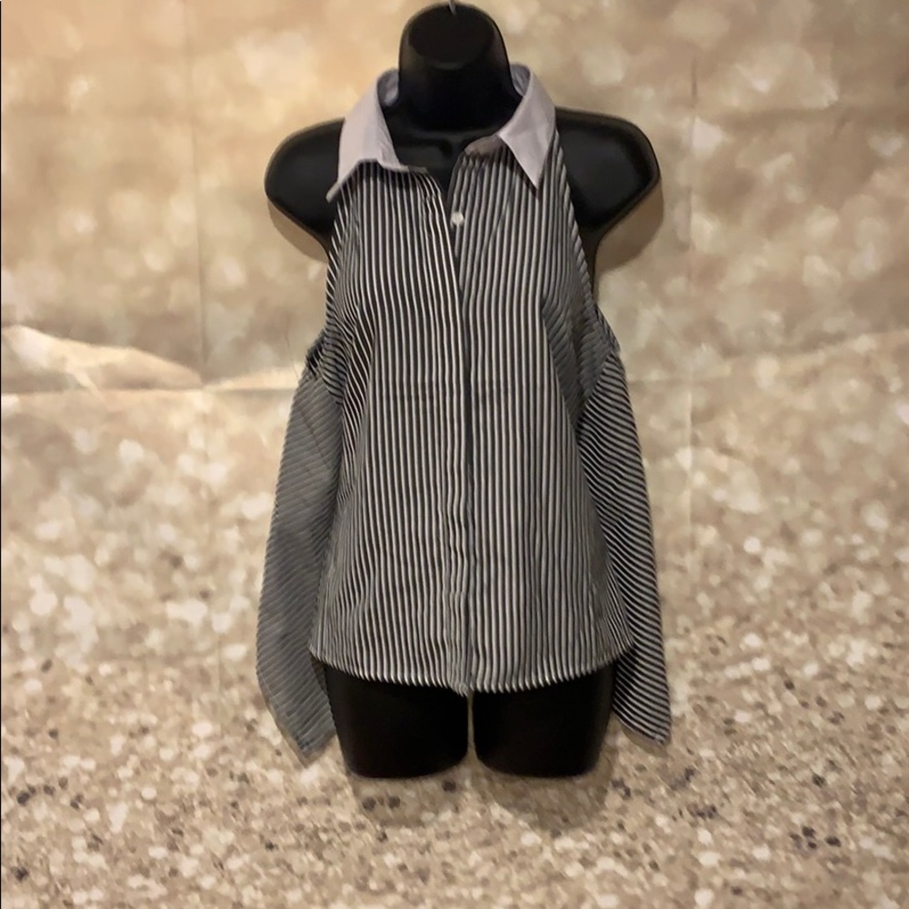 Women’s summer top